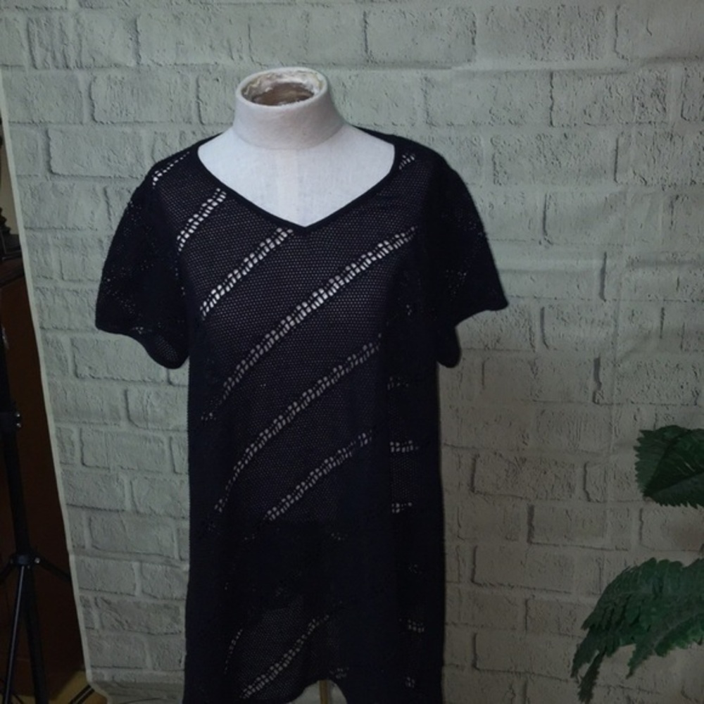 - Dottie Black tunic swim suite coverup